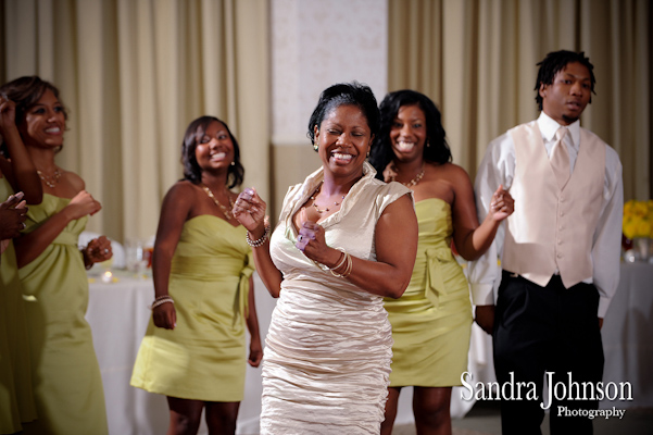 Best Lake Mary Events Center Wedding photographer - Sandra Johnson (SJFoto.com)